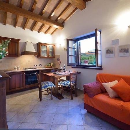 Agriturismo San Severo ปัสซีญาโน ซุล ตราซีเมโน ห้อง รูปภาพ