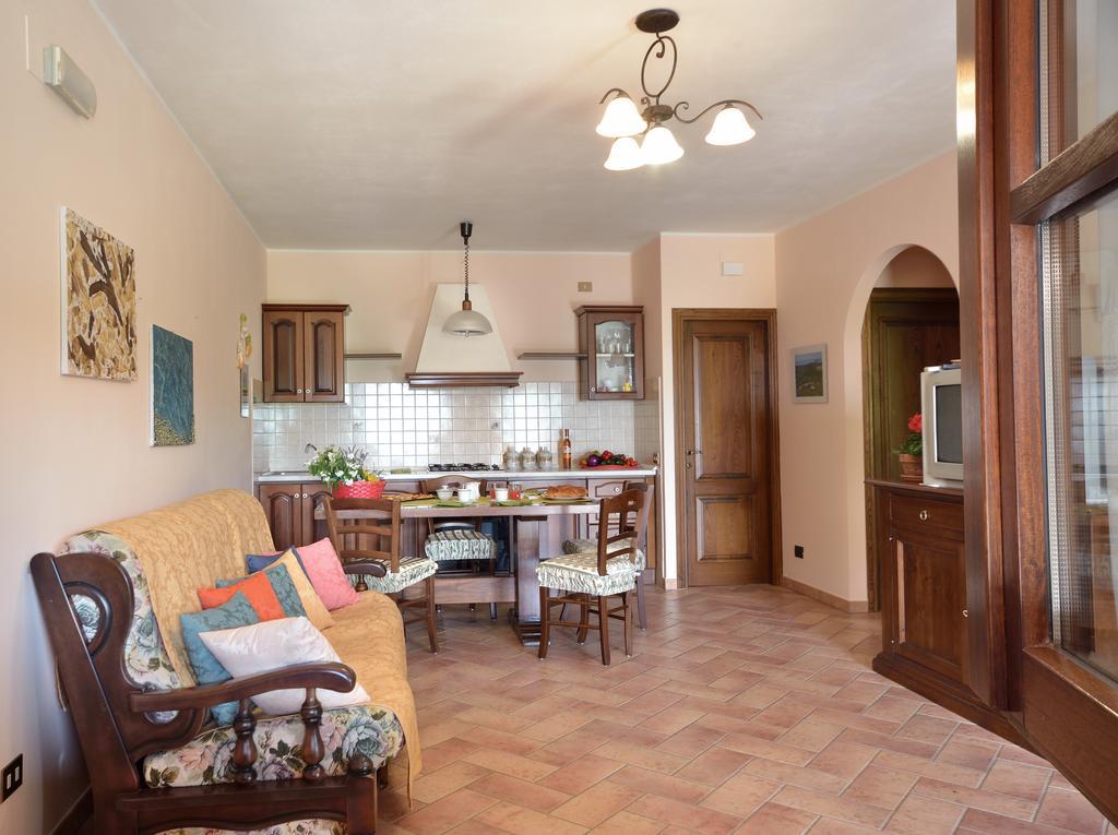 Agriturismo San Severo ปัสซีญาโน ซุล ตราซีเมโน ภายนอก รูปภาพ