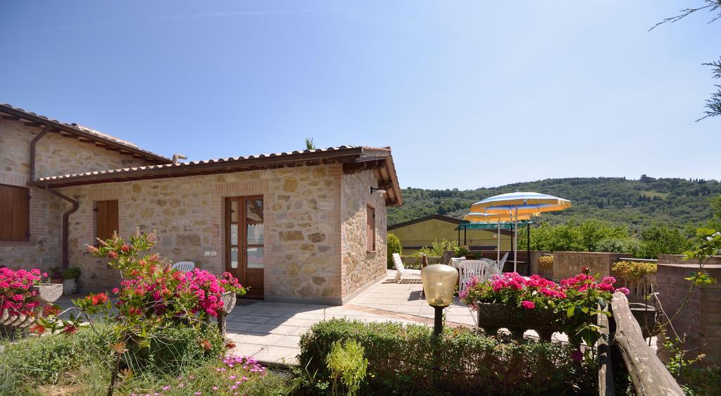 Agriturismo San Severo ปัสซีญาโน ซุล ตราซีเมโน ภายนอก รูปภาพ