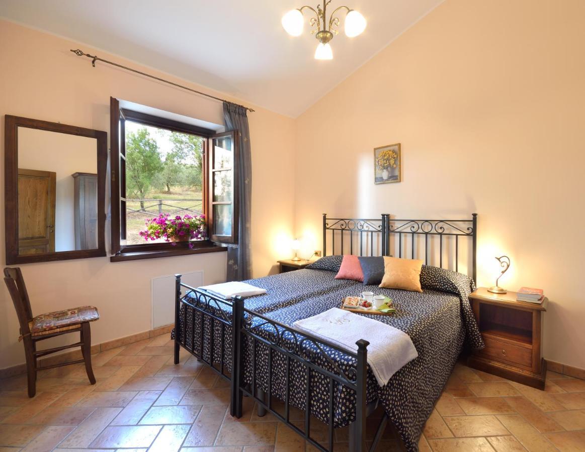 Agriturismo San Severo ปัสซีญาโน ซุล ตราซีเมโน ภายนอก รูปภาพ